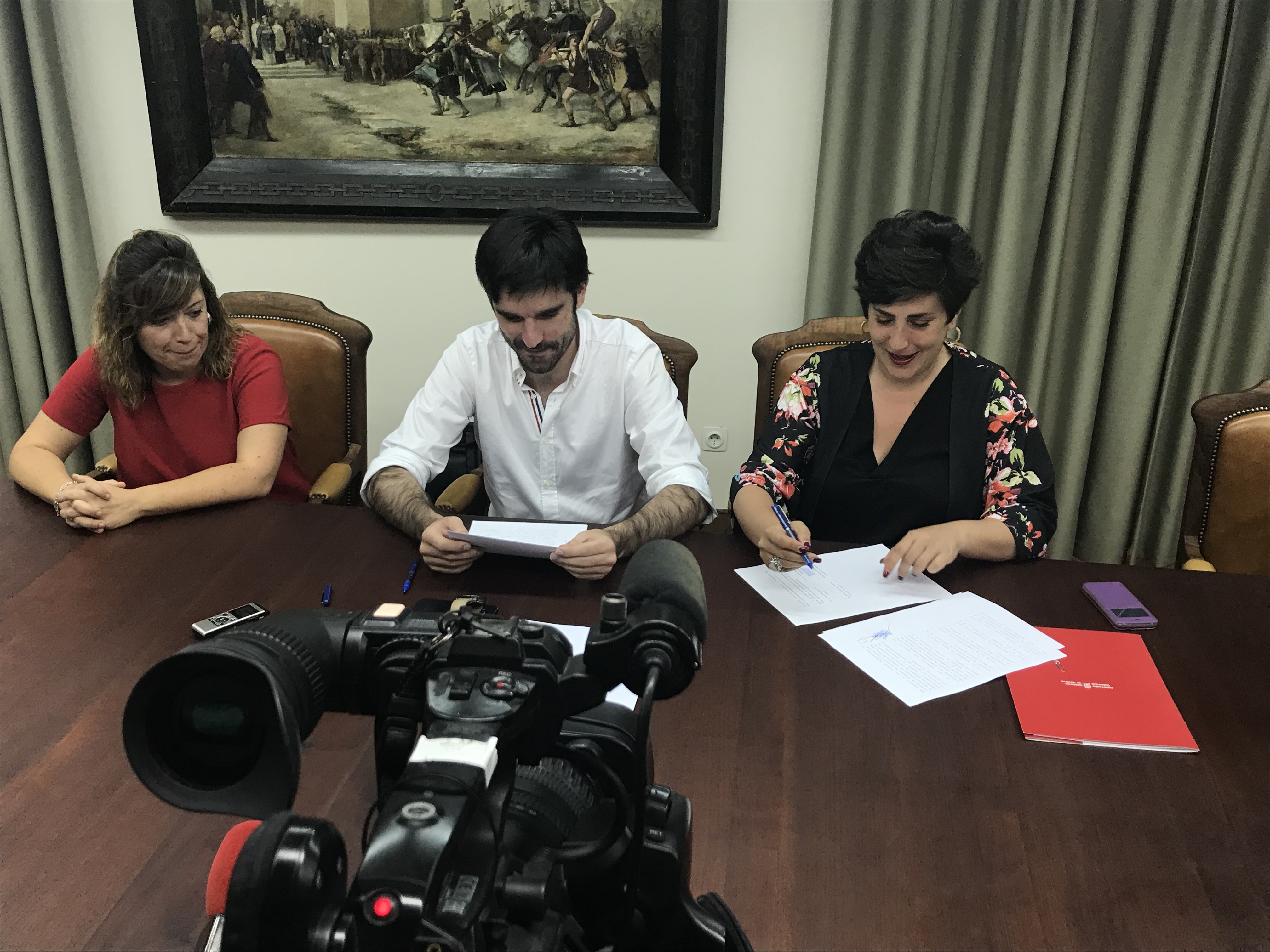 El Departamento de Educación y el Ayuntamiento de Tudela suscriben el convenio de colaboración para la gestión del Conservatorio Profesional Fernando Remacha